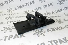 Звено цепи гусеничной с траком Hitachi EX30 (300mm) с пальцем Звено цепи гусеничной с траком Hitachi EX30 (300mm) с пальцем