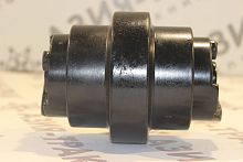 Опорный каток на Komatsu PC40-7 DF (2) Опорный каток на Komatsu PC40-7 DF (2)