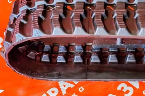 Резиновая гусеница 250x72x39 фото 3 Резиновая гусеница 250x72x39 фото 3