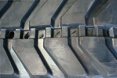 Резиновая гусеница 500x92x84W Резиновая гусеница 500x92x84W