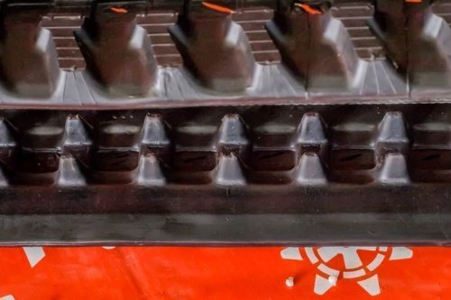 Резиновая гусеница 180x72x39 фото 3 Резиновая гусеница 180x72x39 фото 3